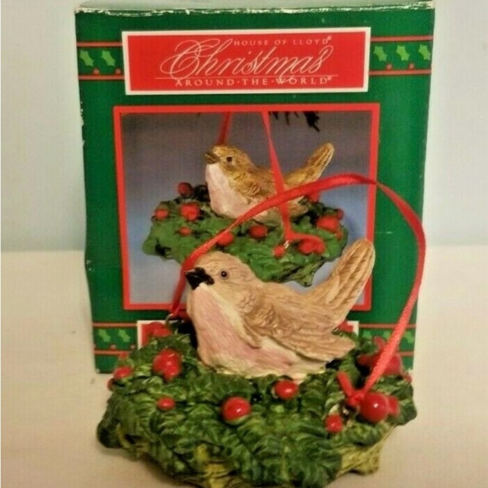 House of Lloyd Robin Nest Ornament